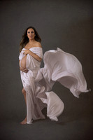 Holly Maternity Shoot